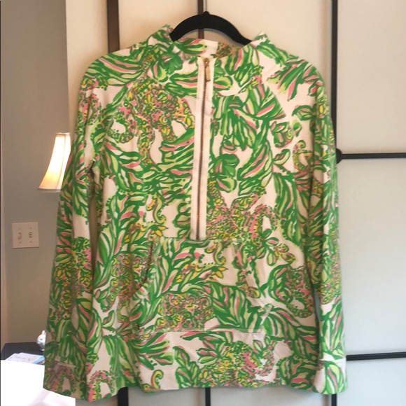 Lilly Pulitzer Tops - Lilly Pulitzer popover
